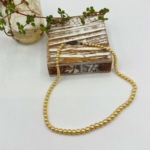 Vintage Girls Graduated Pearl Necklace